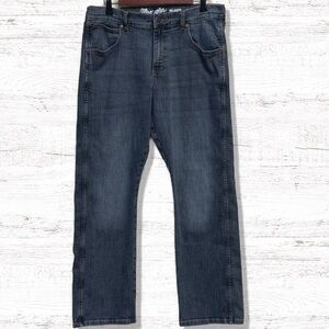 Wrangler Retro Men’s Relaxed Boot Cut Jeans Dark Wash Size 33X32